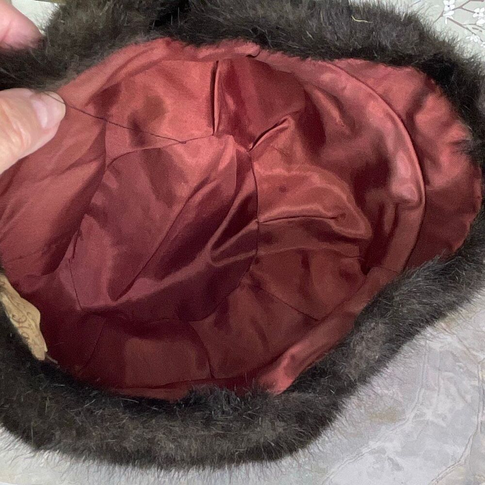 Vintage 1960’s Mod paperboy style faux fur cap. - Picture 6 of 8